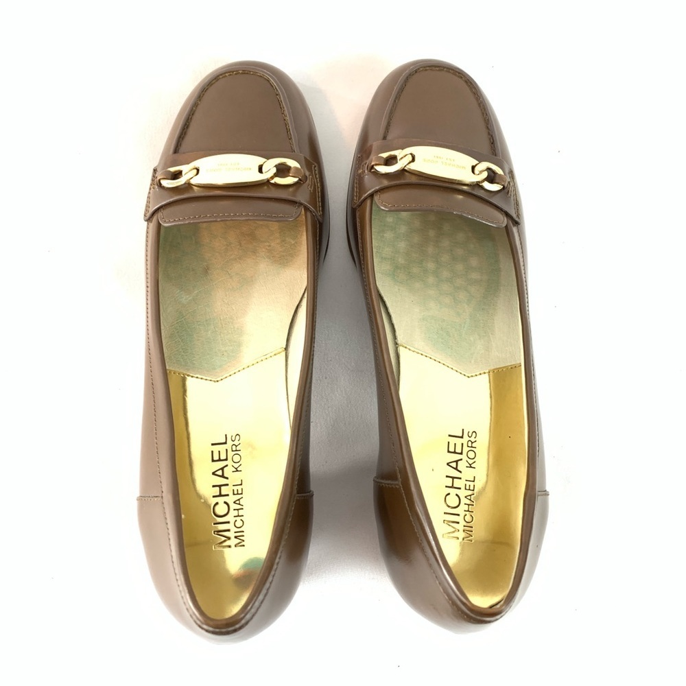 Michael Kors patent leather round toe loafers 7 M - Picture 6 of 15